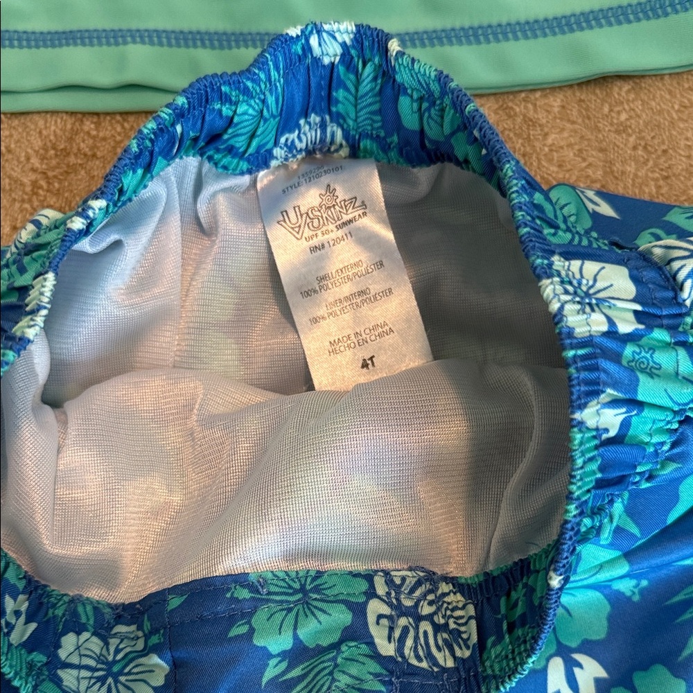 Kids Blue and Teal Rashguard Set with Van Design - Picture 5 of 7